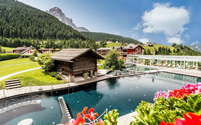 Alpenroyal Hotel