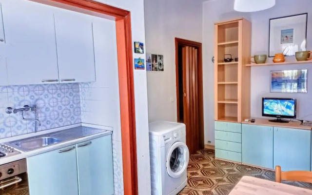 Amazing Apartment With Garden