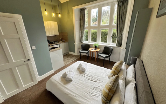 Rossal House Apartments