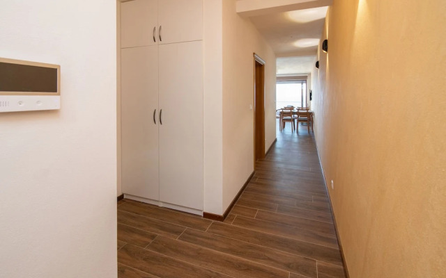 Sunset Bay Apartments