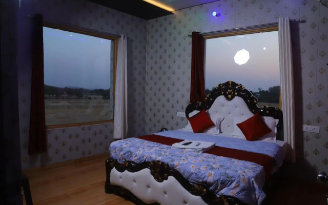 Hotel Krishna Manu Palace