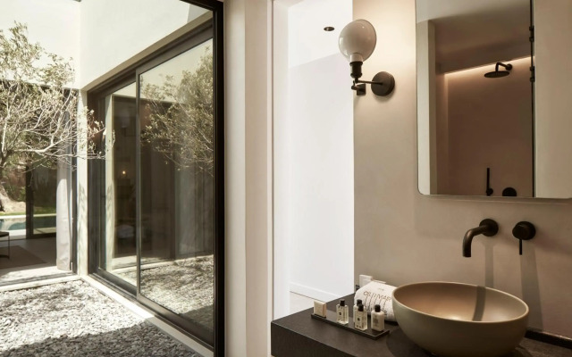 The Olivar Suites