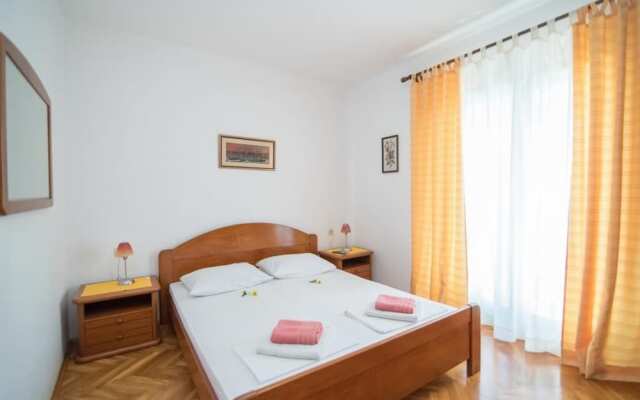 Apartments Natasa -