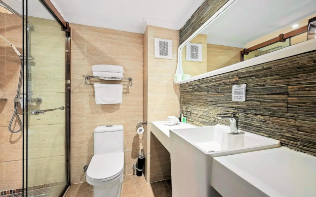 Eltham Gateway Hotel