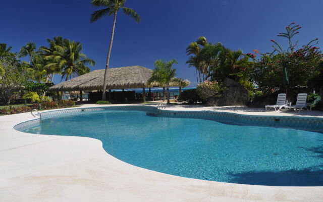 Royal Huahine Resort