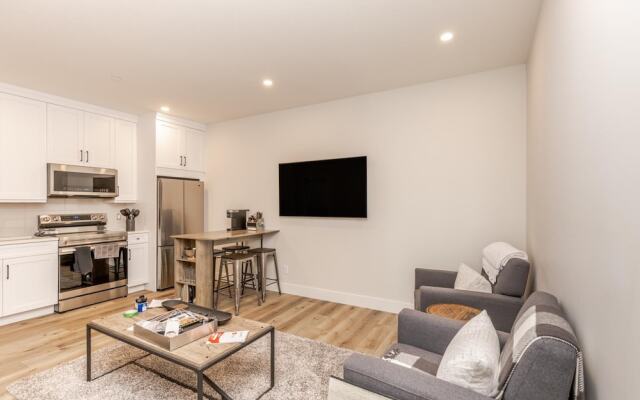 The White Pearl - Luxury Chalet W/mountain Views