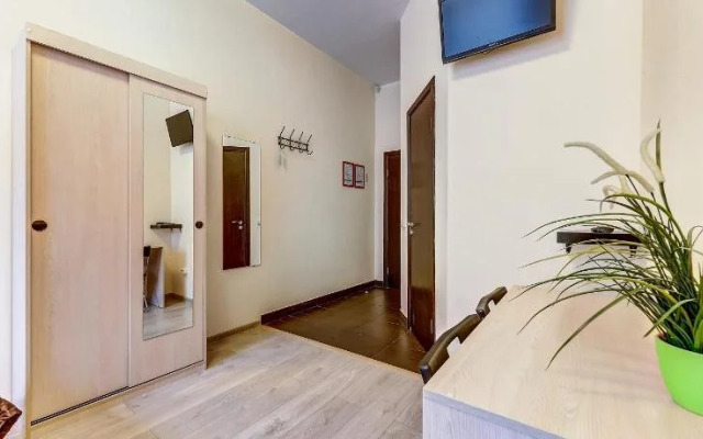 SuperHostel on Poltavskaya 5/29 Lodging houses