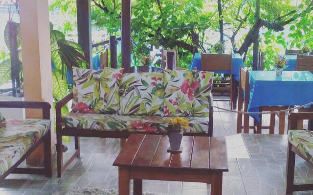 Pousada Caminho De Pedras