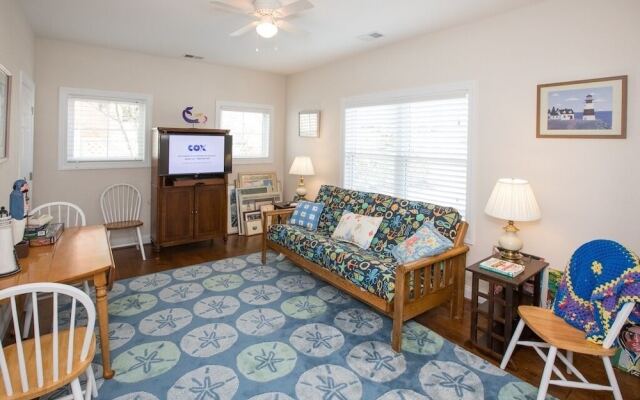 Serenity Now 4 Bedroom Condo by Redawning