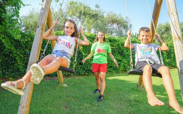 Le Playe Village