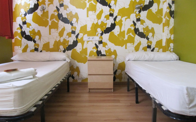 Onefam Les Corts Hostel