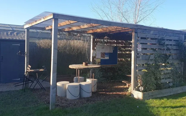 The Little Hide - Adult Only Camping Pods