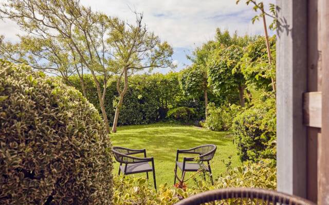 Westcord Hotel De Wadden