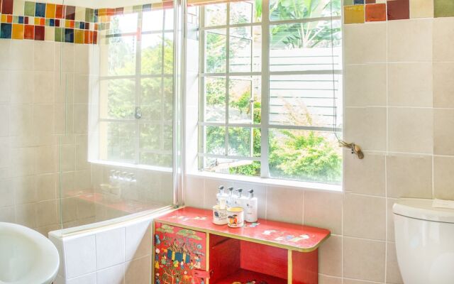 Jacana Gardens Guest Lodge