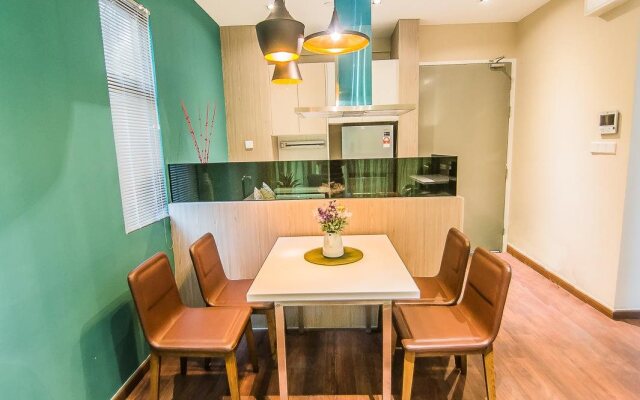 Marina Travellers Suite at Riverson Soho