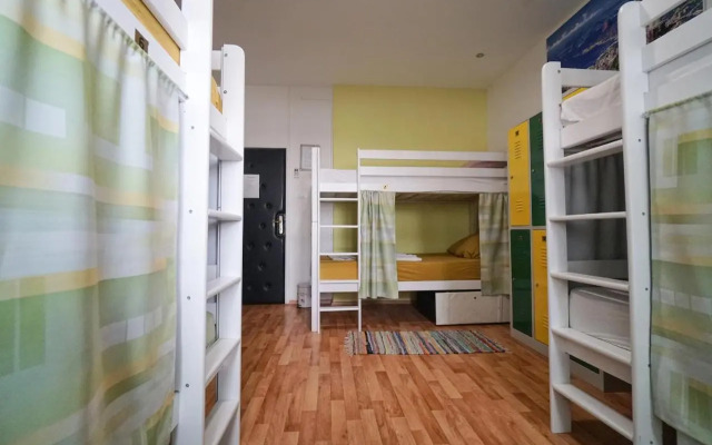 Oasis hostel