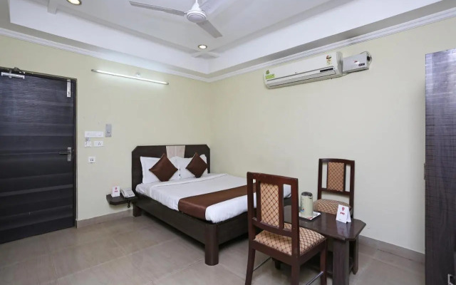 Hotel Saraswathi Residency