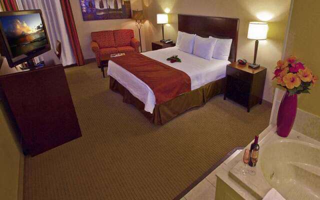 La Quinta Inn & Suites by Wyndham OKC North - Quail Springs