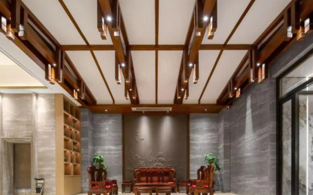 Qian'an International Hotel