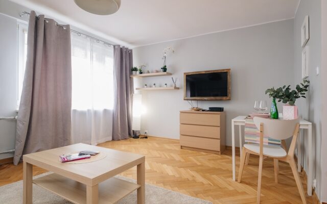 Esperanto Pastel Apartment