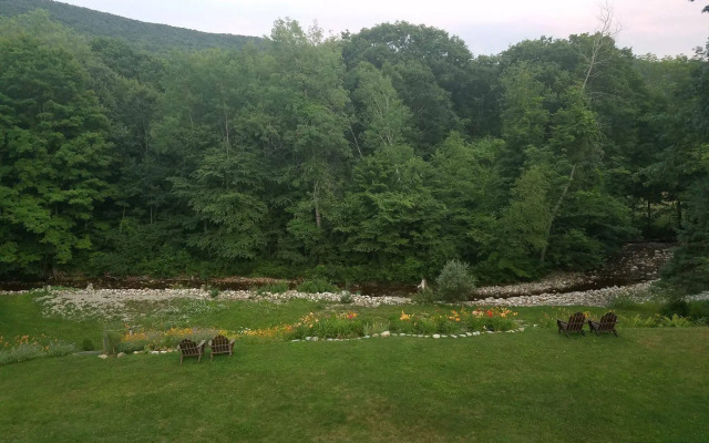 Toll Road Inn