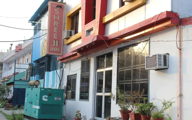 Hotel Shree Ji Inn