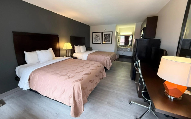 Quality Inn & Suites Baton Rouge West – Port Allen