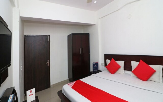 Oyo 23504 Hotel R View