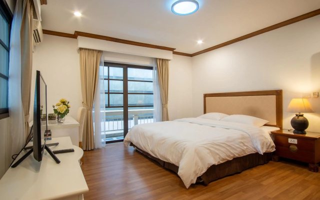 Oriental Palace Apartments Hanoi – Guest Rooms – Hanoi