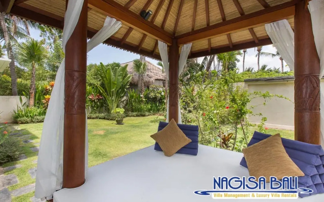 Club Corner Residence by Nagisa Bali