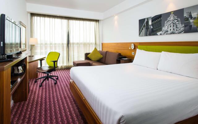 Hampton by Hilton Liverpool City Center