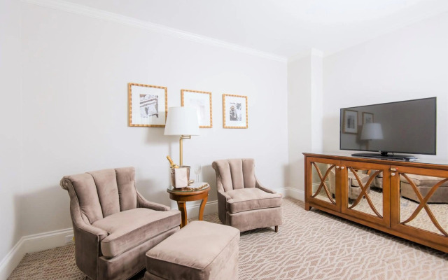 Warwick Melrose Dallas