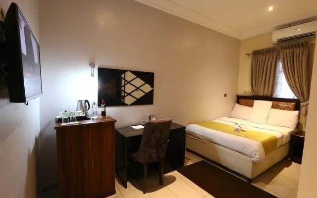 Cares Luxury Suites