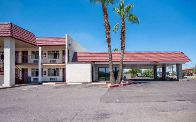 Motel 6 Mesa, AZ - Downtown