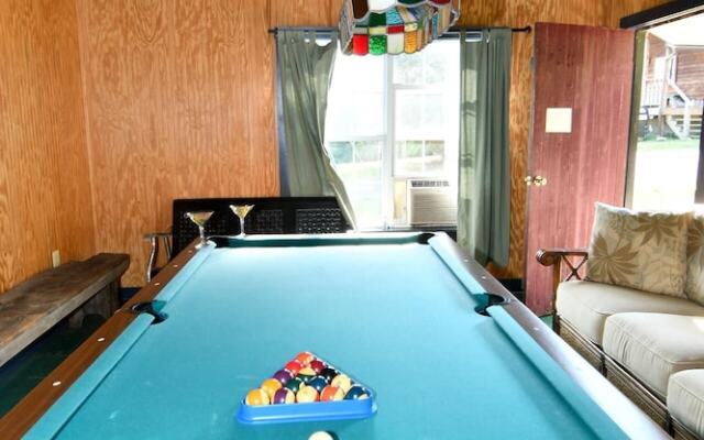 Whispering Hills - Couples Getaway