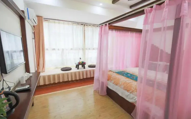 ZhangJiaJie GuoKe Inn