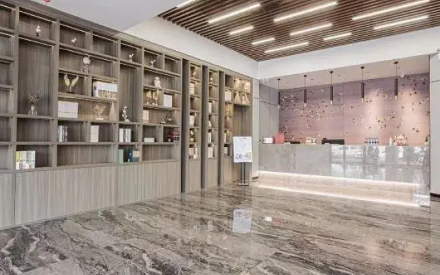 Wenzhou Lily Business Hotel