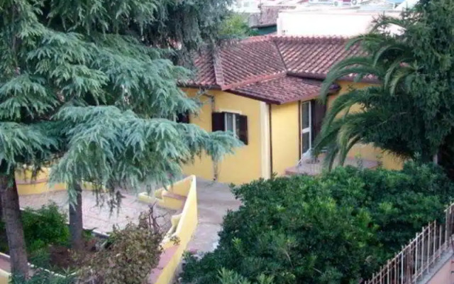 Roma Holiday Villa