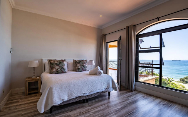 6 Bedroom Tuscan Styled Home in Umdloti Beach