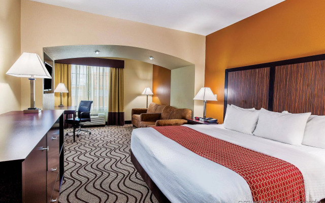 La Quinta Inn and Suites Cotulla