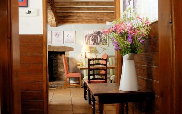 Swan Inn Hotel