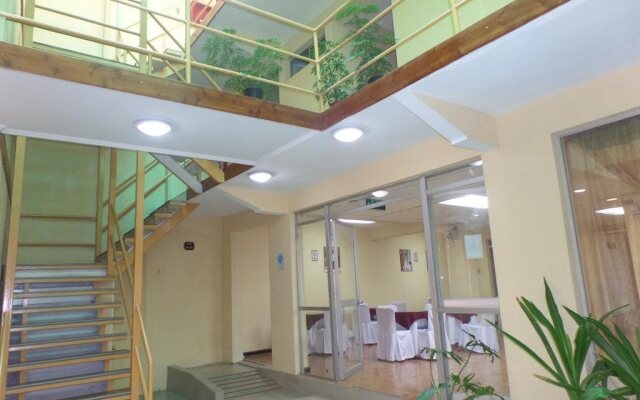 Hotel Jham Wilson