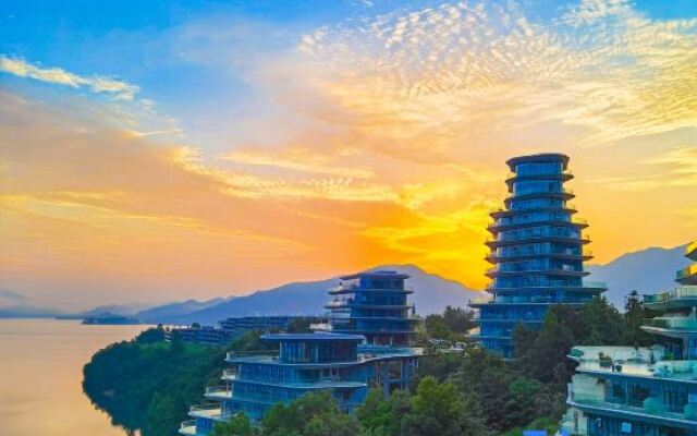 Taiping Lake·Huyusu Holiday Hotel