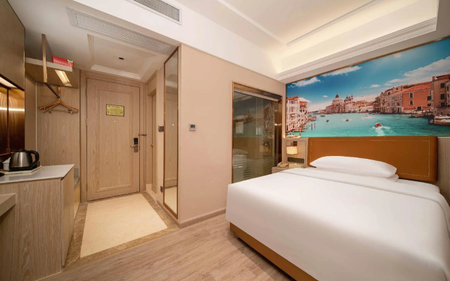 Vienna Hotel