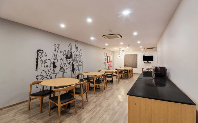 OYO Townhouse 123 White Ridge Kondapur