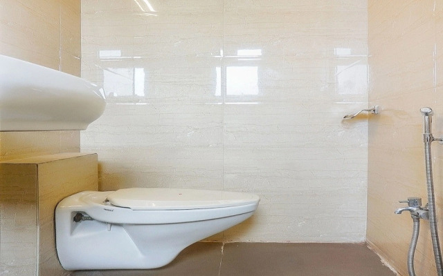 Pearl Inn by OYO Rooms