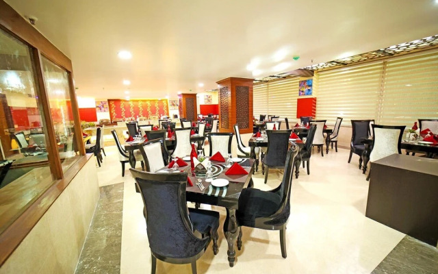 The Red Velvet Hotel Samarpan