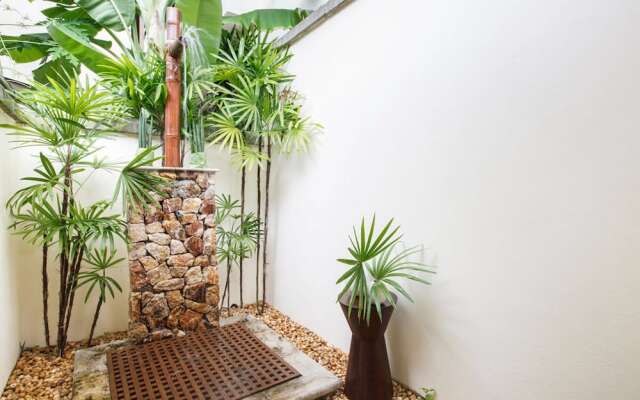 The Hideaway Suites Boutique Guesthouse