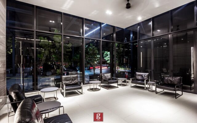 Expressionz Klcc by Mana Mana