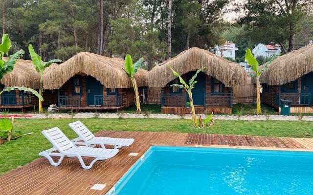 Pine Village Bungalows Ölüdeniz